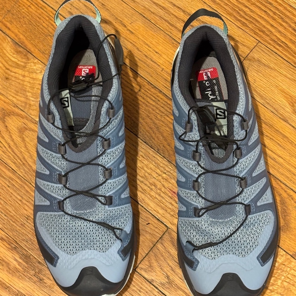 Mens Size 11 Salomon XA Pro 3D